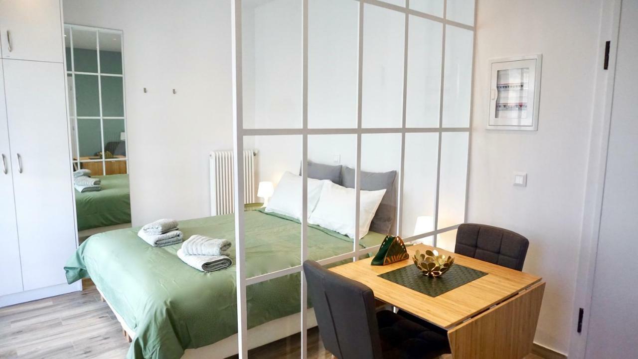Apartamento Warm & Cozy Studio In Atenas Exterior foto