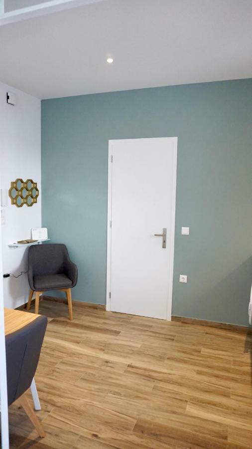 Apartamento Warm & Cozy Studio In Atenas Exterior foto
