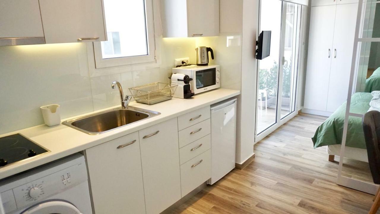 Apartamento Warm & Cozy Studio In Atenas Exterior foto