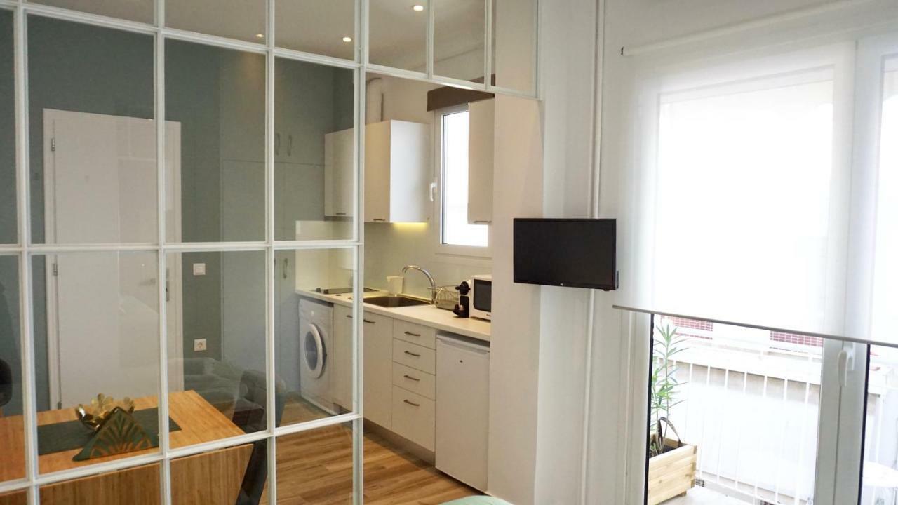Apartamento Warm & Cozy Studio In Atenas Exterior foto